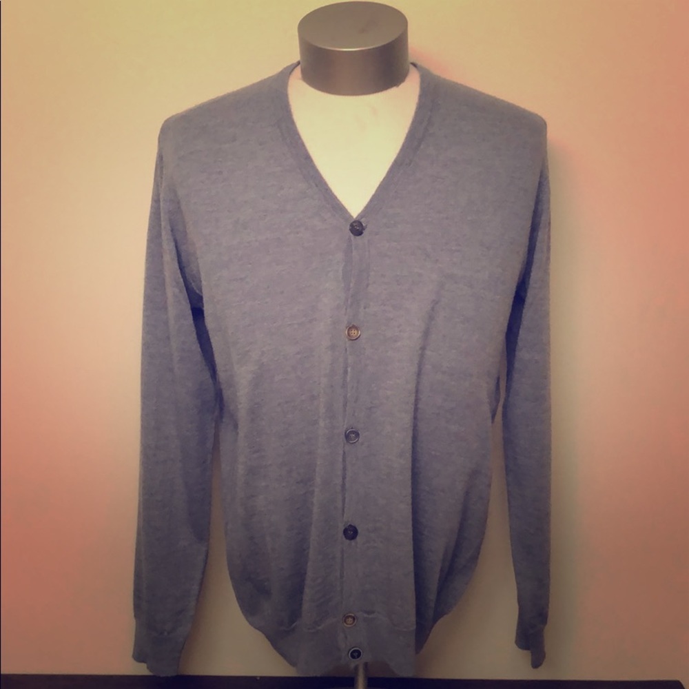 Men’s Sand Extra Fine Merino wool Cardigan size XL